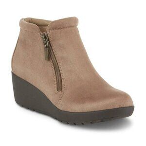 Basic Editions Women's Scout Ankle Bootie Tan